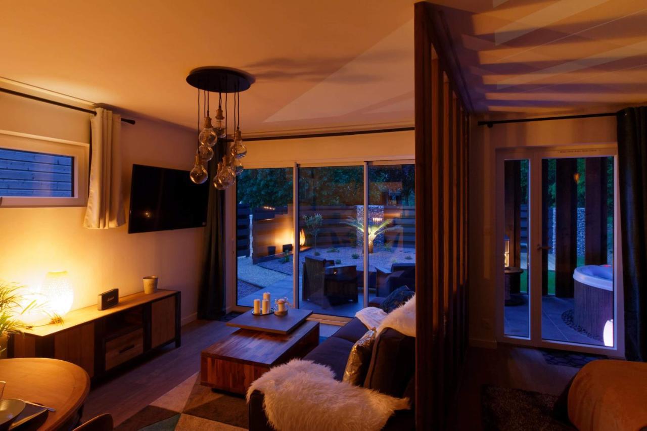 La Douce Escapade Bed and Breakfast Sizun Exteriör bild